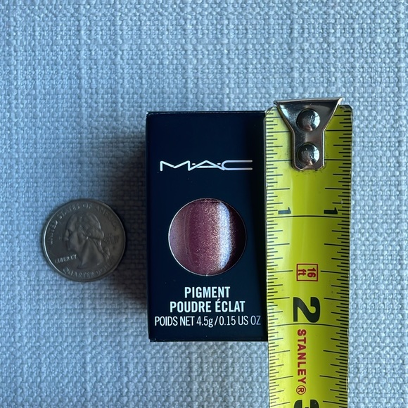 MAC pigment ROSE color 4.5g - Picture 8 of 9